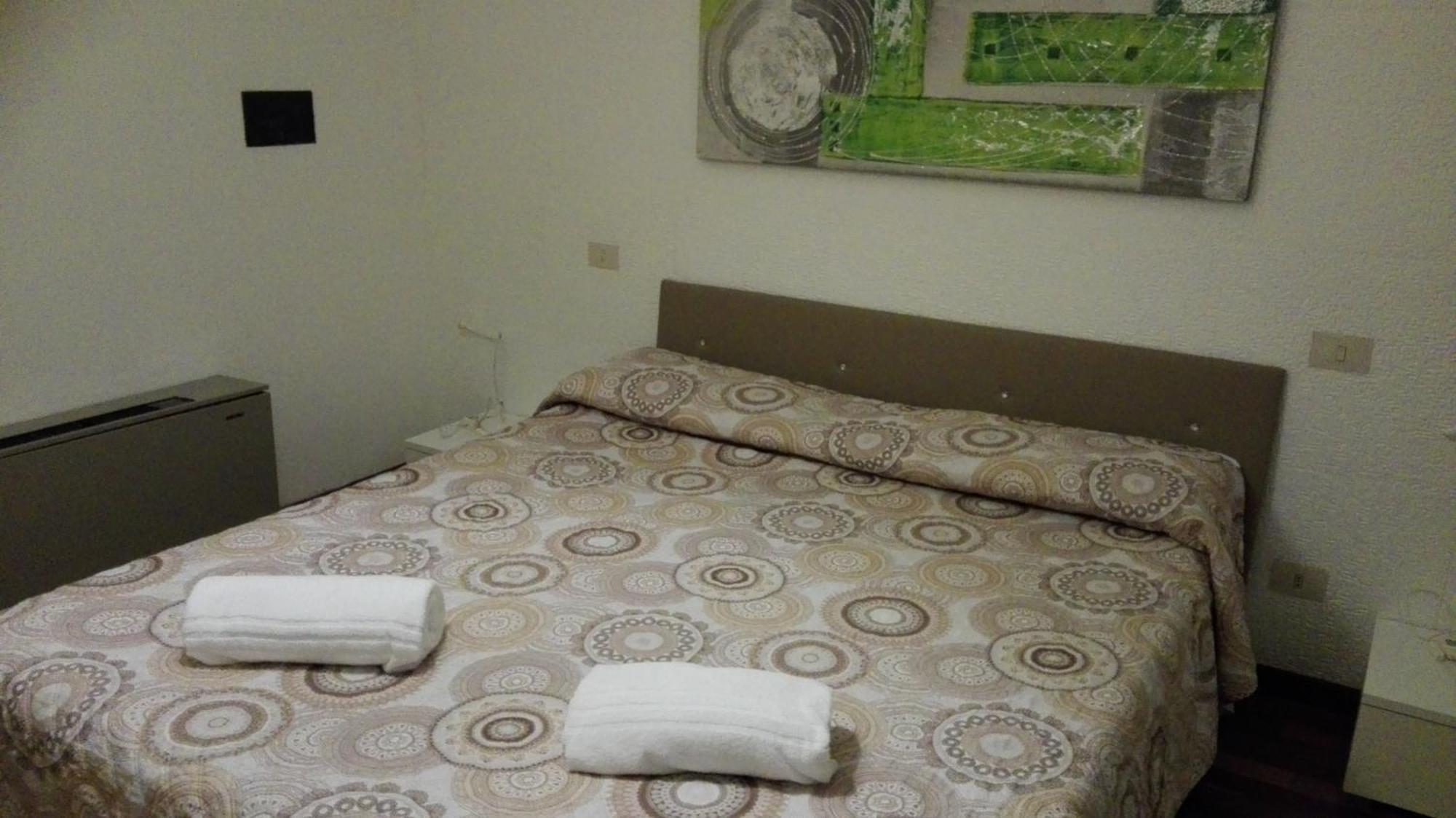 Appartamento Elegance Lignano Sabbiadoro Exteriör bild