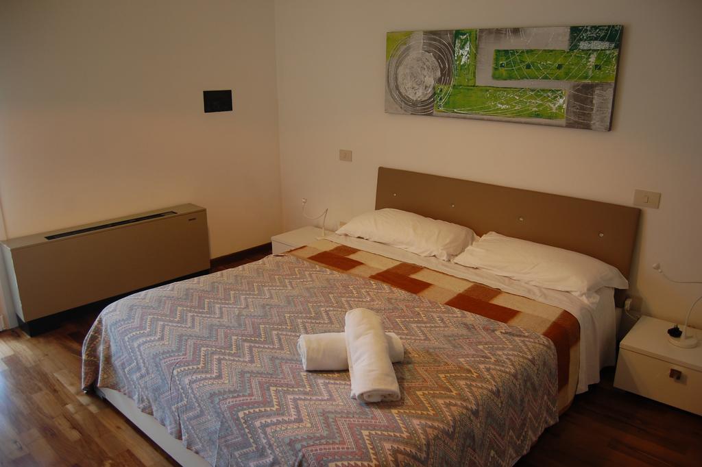 Appartamento Elegance Lignano Sabbiadoro Exteriör bild