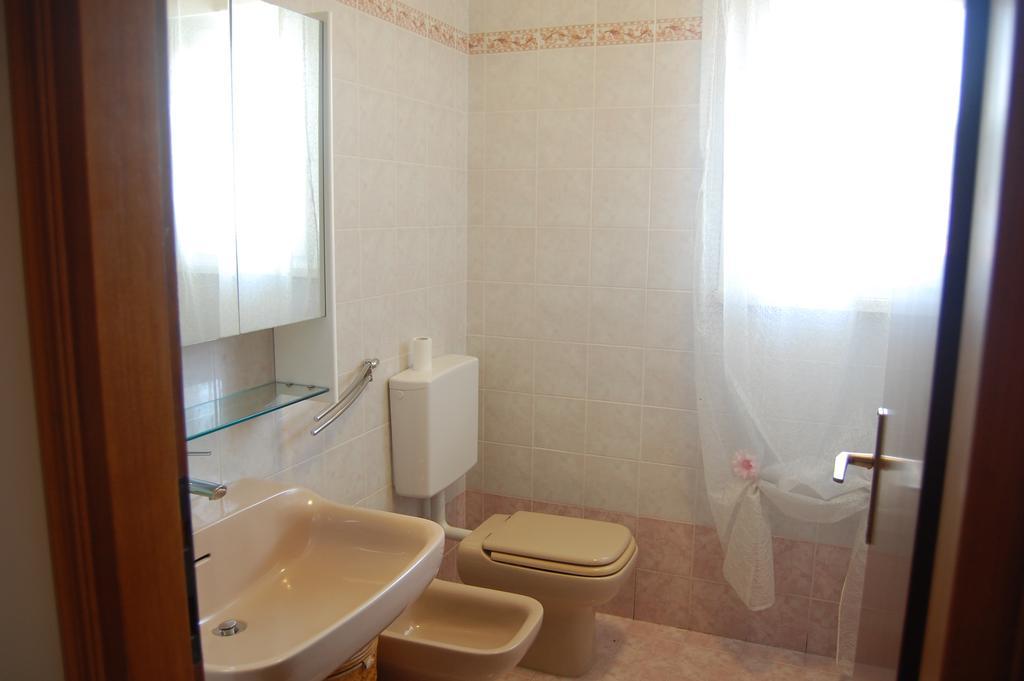 Appartamento Elegance Lignano Sabbiadoro Exteriör bild